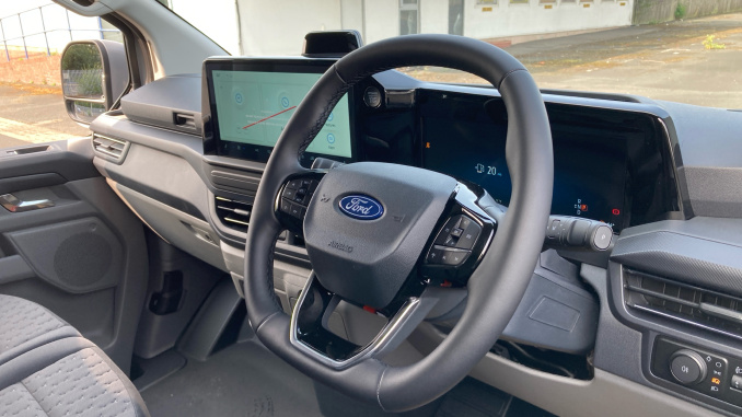 Ford Transit Custom 320 L1 Diesel Fwd 2.0 EcoBlue 136ps H1 Van Limited Auto - Image 16